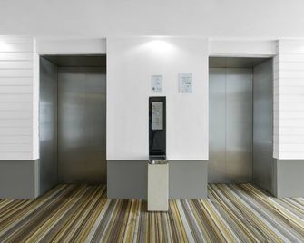 Sunday Hotel Subang - Subang Jaya