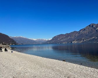 Al Molo 5 Apartments - Oliveto Lario