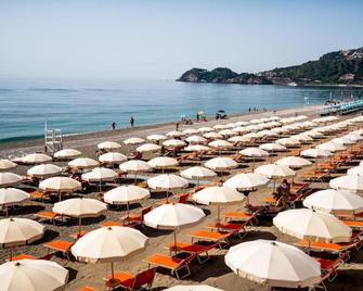 Taormina Beach House - Letojanni - Strand