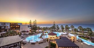 D'Andrea Mare Beach Hotel - Ialysos - สระว่ายน้ำ