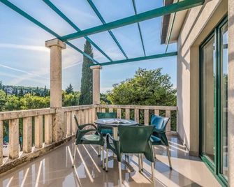 Bluesun Villa Vela Luka - Supetar - Balkon