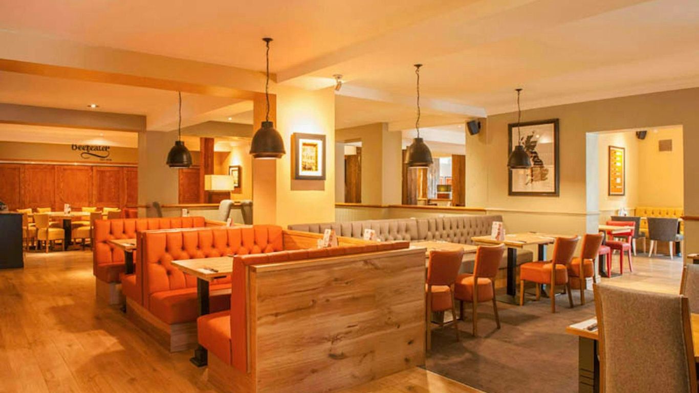 Premier Inn Guildford North - A3