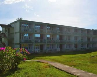 普茲茅斯海灘酒店 - 普茲茅斯 - 樸次茅斯(多米尼加) - 建築