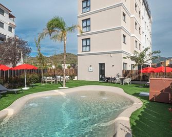 Sercotel Plana Suites - Vall d'Uxó - Piscina