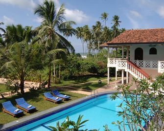 Wunderbar Beach Hotel - Bentota