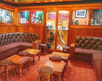 Turnberry Boutique Hotel - Oudtshoorn - Lounge