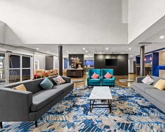 Comfort Suites Columbia at Harbison - Columbia - Lounge