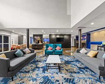 Comfort Suites Columbia at Harbison - קולומביה - טרקלין