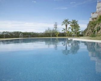 Resort de Nerja - Nerja - Basen