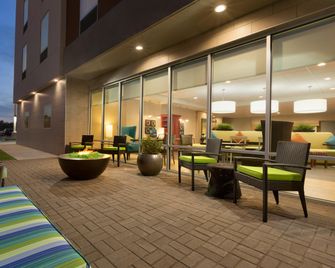 Home 2 Suites by Hilton Stillwater - Stillwater - Patio