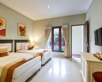U Tube Hotel & Spa by Shailendra - South Kuta - Bedroom