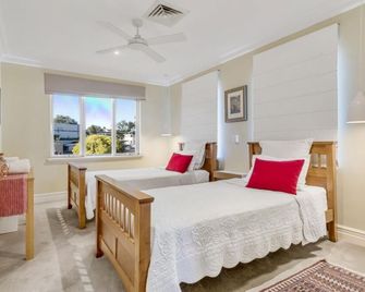 Sorrento Beach Bed & Breakfast - Sorrento - Bedroom