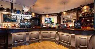 The Red Lion Hotel - Luton - Bar
