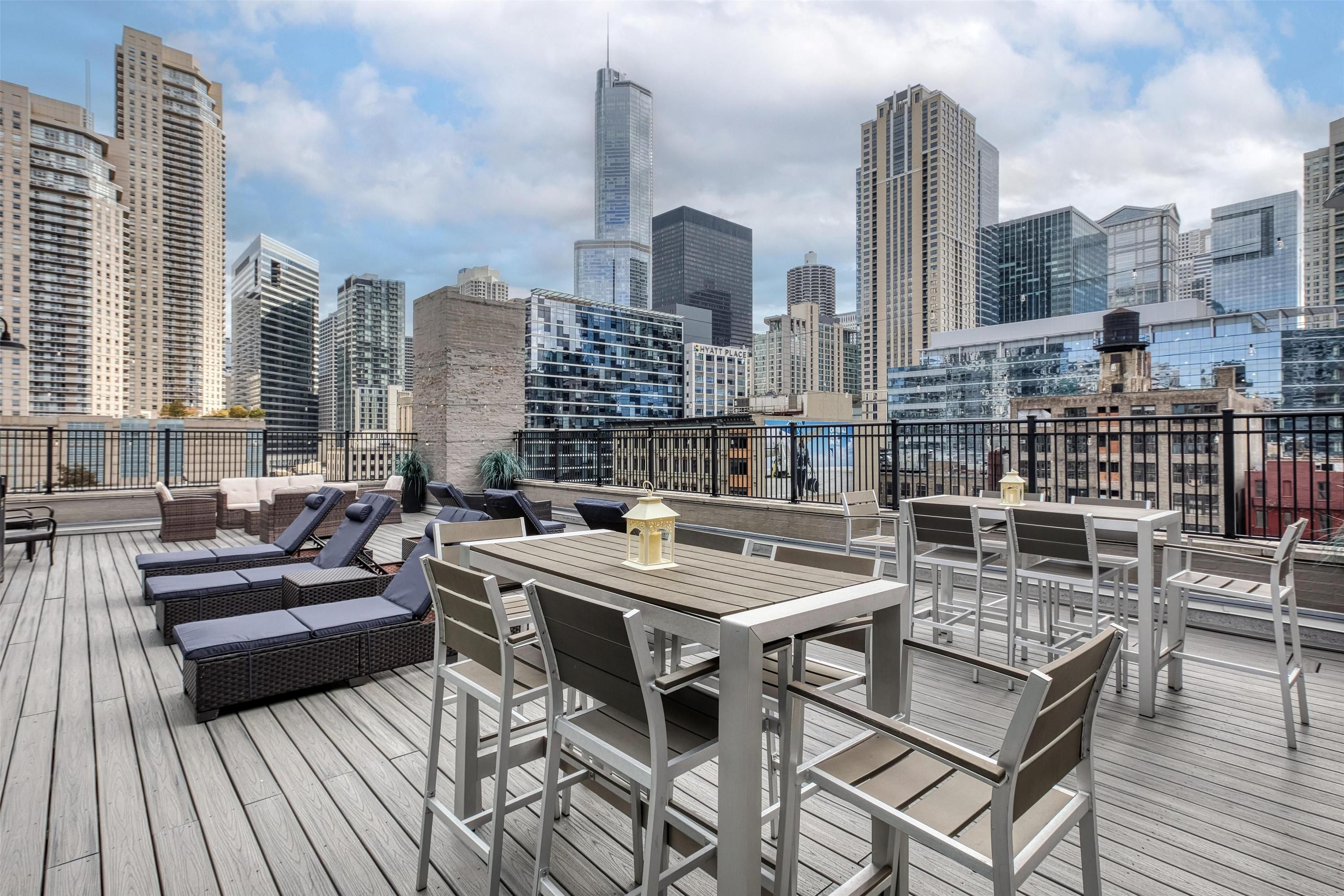 Best Western River North Hotel