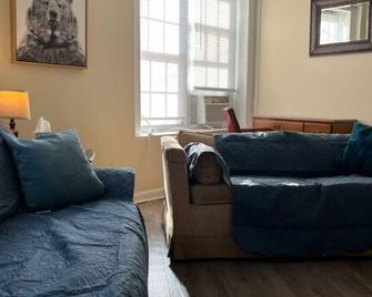 Comfy Apt Near Guthrie Rph Sayre - Sayre - Wohnzimmer