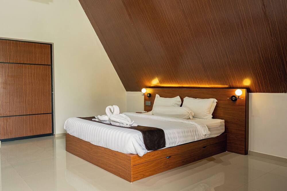 Kawaland Glamping Resort - Telukbakau - Schlafzimmer