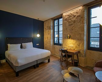 Hôtel Henri IV - Nérac - Bedroom