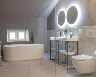 Villa Weber - self check-in - Aarburg - Ванна кімната