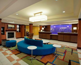 Fairfield Inn & Suites by Marriott Detroit Metro Airport Romulus - רומולוס - לובי