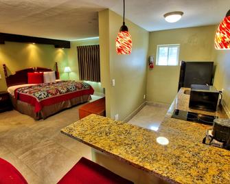 Oceans Beach Resort & Suites - Pompano Beach - Quarto