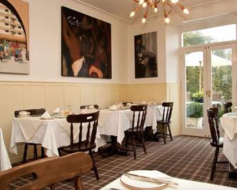 Twin Bed in Lake Districtwalk to Windermere - Windermere - Restaurant