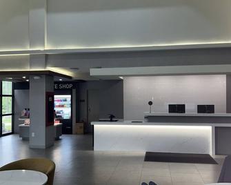Tulsa South Medical Hotel & Suites - Tulsa - Lễ tân