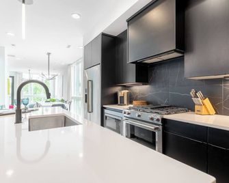 The Grand Nash Life - Downtown Rooftop - Nashville - Küche