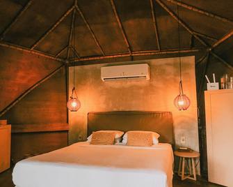 Tava Lago - San Bernardino - Bedroom