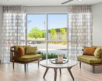 Fairfield Inn & Suites by Marriott Hickory - Hickory - Soggiorno