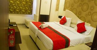 尼瓦納酒店 - 瓦拉那西 - Varanasi/瓦拉納西 - 臥室