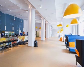 a&o Salzburg Hauptbahnhof - Salzburgo - Restaurante