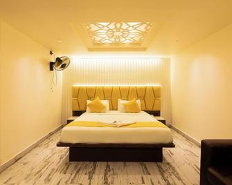 Hotel Geo Grande - Coimbatore - Bedroom