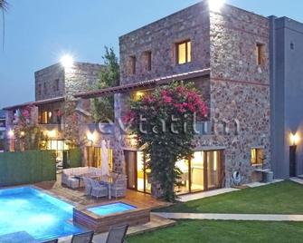 Villa Torba Bay by EvTatilim - Torba - Building