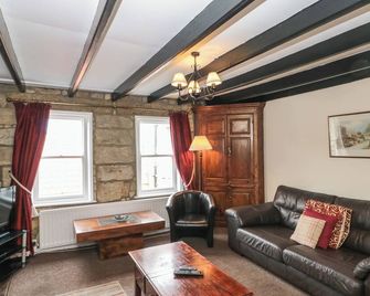 Grimes Cottage - Saltburn-by-the-Sea - Living room