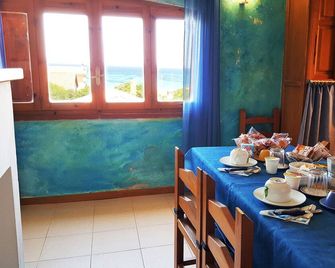 La Baia Apartment - Putzu Idu - Essbereich