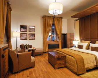 Hotel Grad Otocec Relais & Châteaux - Otocec - Bedroom