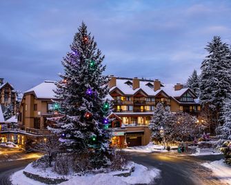 Whistler Village Inn And Suites - Whistler - Building