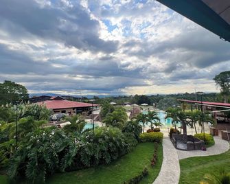 Mahawi Resort - Calarcá