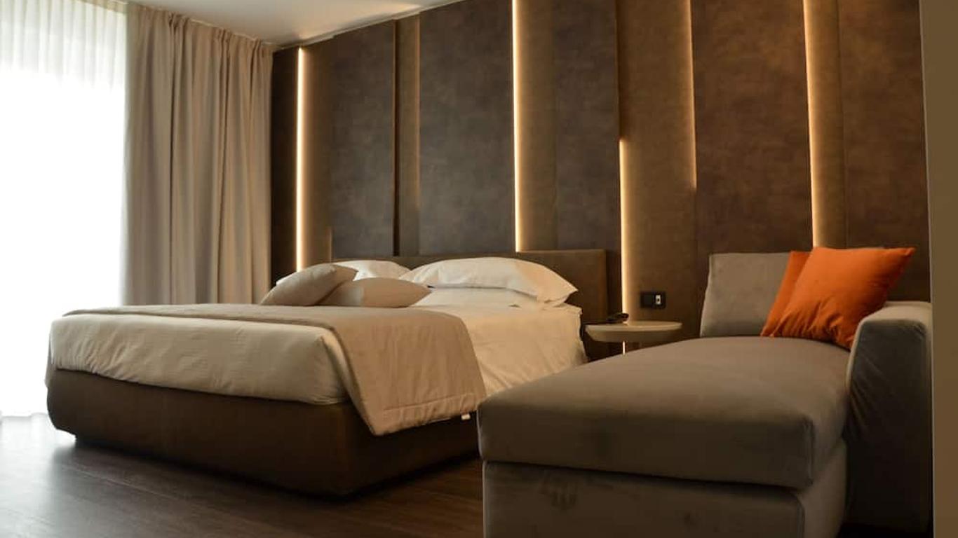 Solho Hotel