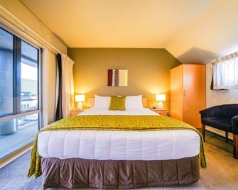 CentrePoint on Colombo - כרייסטצ'רץ' - חדר שינה