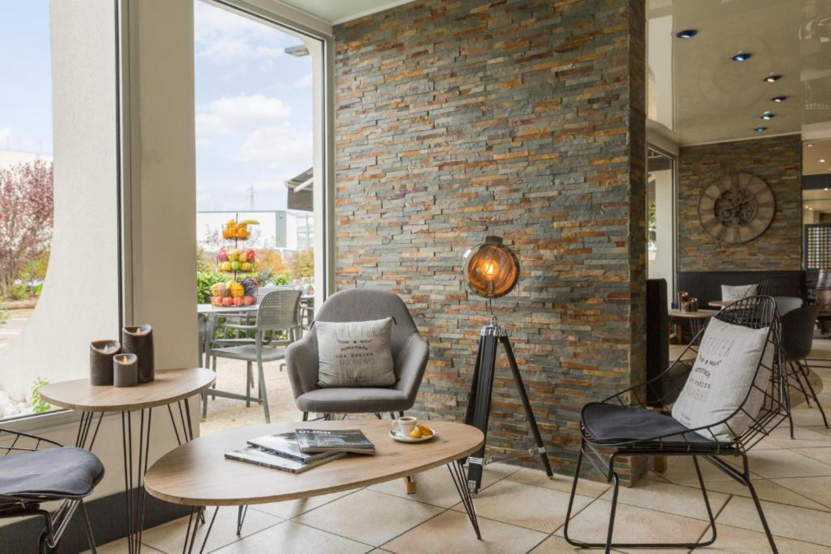 سور هوتل باي بست ويسترن ديجون سود