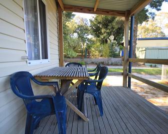 Lakes Caravilla Caravan Park - Lakes Entrance - Patio