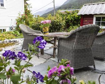 Villa Solvorn - Solvorn - Patio