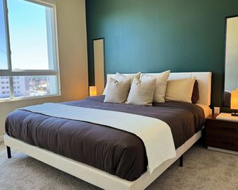 New Oasis Near Disneyland Pool Gym Free Parking - Tustin