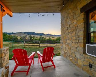 The Deer Shed - Buffalo - Balcony