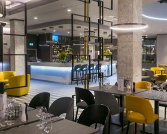 Hampton by Hilton Poznan Old Town - Poznan - Restaurant