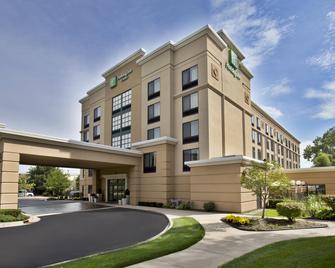 Holiday Inn & Suites Ann Arbor Univ. Michigan Area - Ann Arbor - Bina