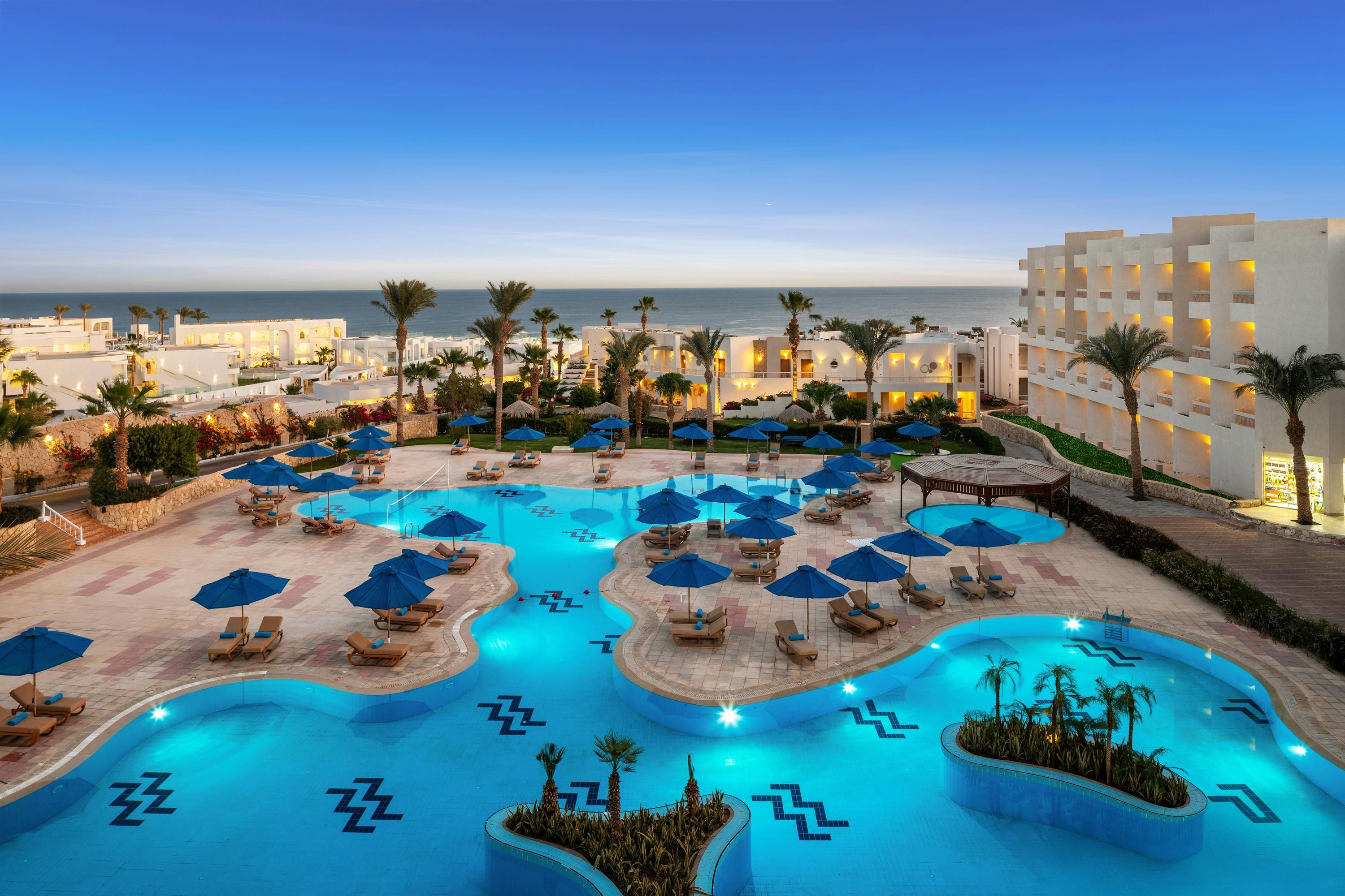 DoubleTree by Hilton Sharm El Sheikh - Sharm Bay - שארם א-שייח' - בריכה