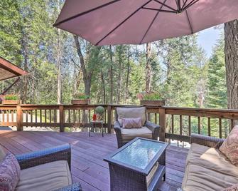 11 Mi to Apple Hill Pollock Pines Resort Cabin - Pollock Pines