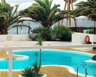 Neptuno Suites - Adults Only - Arrecife - Pool